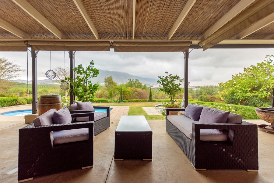 6 Bedroom Property for Sale in Riebeek Kasteel Western Cape